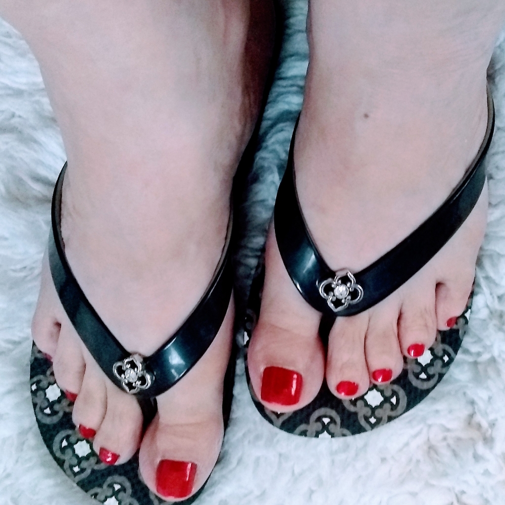 Brighton Flip-flop By Designer Maricela